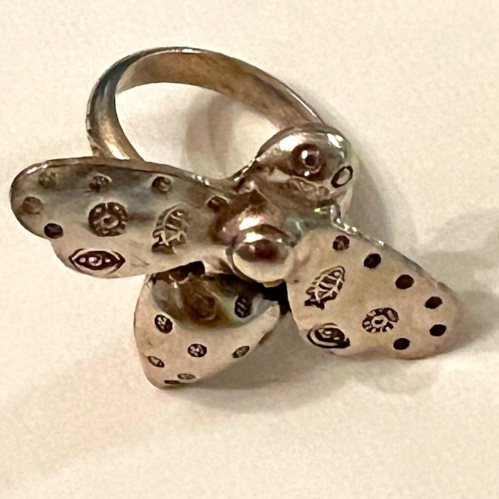 NWOT, HILL TRIBE Ring ARTISAN Bumblebee Silver Imported- Thailand SZ 7 USA